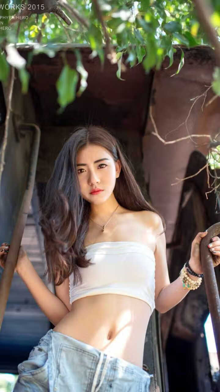 开云官方-西甲裁判吹罚尺度演变对比赛节奏的微观影响，足球裁判吹哨视频